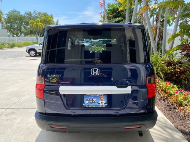 2010 Royal Blue Pearl /Gray Honda Element EX 1 OWNER LOW MILES 87,959 (5J6YH1H78AL) with an 2.4L DOHC MPFI 16-Valve i-VTEC I4 Engine engine, Automatic transmission, located at 4701 North Dixie Hwy, Pompano Beach, FL, 33064, (954) 422-2889, 26.240938, -80.123474 - OUR WEBPAGE FLORIDACARS1.COM HAS OVER 100 PHOTOS AND FREE CARFAX LINK 2010 Honda Element EX 1 OWNER 4 Door Wagon/Sport Utility 2.4L I4 F DOHC 16V Gasoline 25 MPG Front Wheel Drive Features ABS Brakes Air Conditioning Alloy Wheels AM/FM Stereo Automatic Transmission Auxiliary Audio Input CD Audio Clo- Photo#35