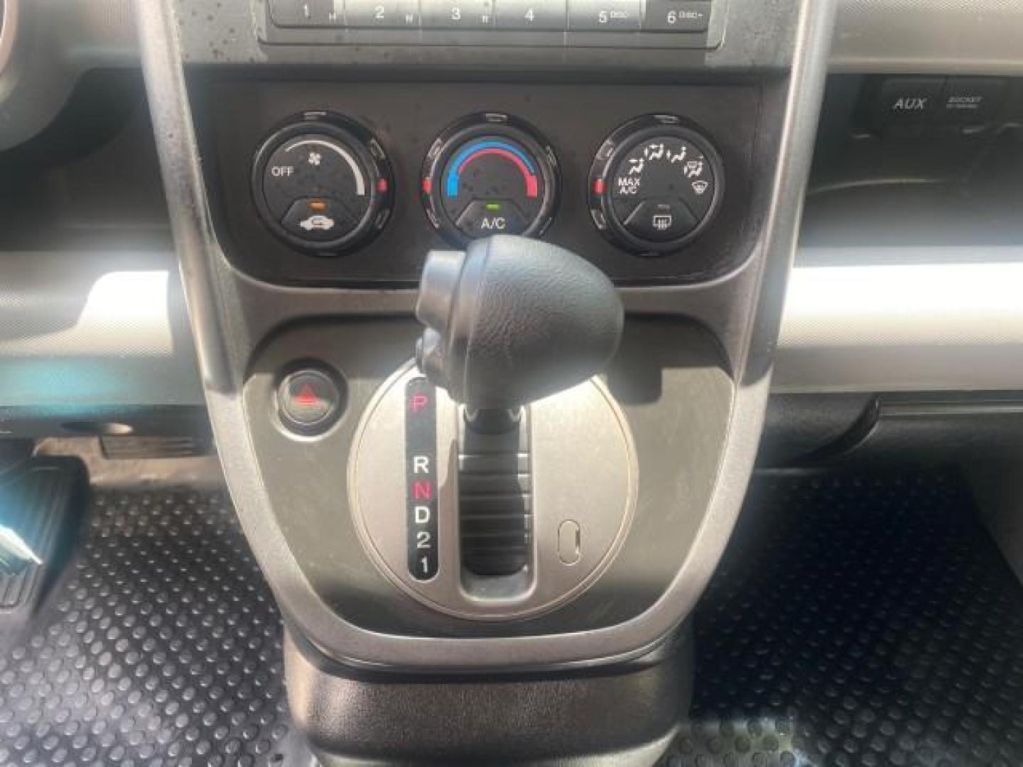 2010 Royal Blue Pearl /Gray Honda Element EX 1 OWNER LOW MILES 87,959 (5J6YH1H78AL) with an 2.4L DOHC MPFI 16-Valve i-VTEC I4 Engine engine, Automatic transmission, located at 4701 North Dixie Hwy, Pompano Beach, FL, 33064, (954) 422-2889, 26.240938, -80.123474 - OUR WEBPAGE FLORIDACARS1.COM HAS OVER 100 PHOTOS AND FREE CARFAX LINK 2010 Honda Element EX 1 OWNER 4 Door Wagon/Sport Utility 2.4L I4 F DOHC 16V Gasoline 25 MPG Front Wheel Drive Features ABS Brakes Air Conditioning Alloy Wheels AM/FM Stereo Automatic Transmission Auxiliary Audio Input CD Audio Clo- Photo#59