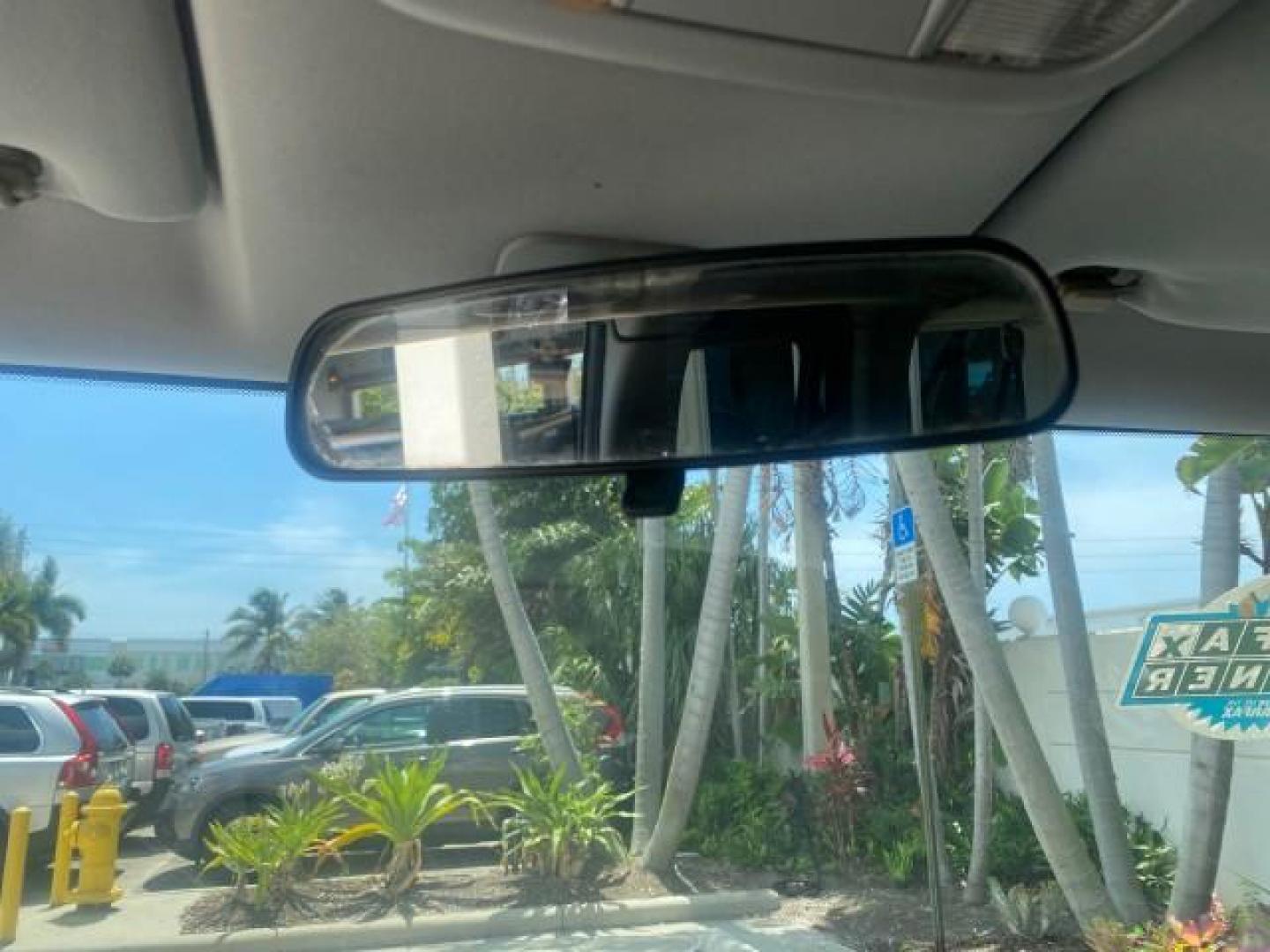 2010 Royal Blue Pearl /Gray Honda Element EX 1 OWNER LOW MILES 87,959 (5J6YH1H78AL) with an 2.4L DOHC MPFI 16-Valve i-VTEC I4 Engine engine, Automatic transmission, located at 4701 North Dixie Hwy, Pompano Beach, FL, 33064, (954) 422-2889, 26.240938, -80.123474 - OUR WEBPAGE FLORIDACARS1.COM HAS OVER 100 PHOTOS AND FREE CARFAX LINK 2010 Honda Element EX 1 OWNER 4 Door Wagon/Sport Utility 2.4L I4 F DOHC 16V Gasoline 25 MPG Front Wheel Drive Features ABS Brakes Air Conditioning Alloy Wheels AM/FM Stereo Automatic Transmission Auxiliary Audio Input CD Audio Clo- Photo#61