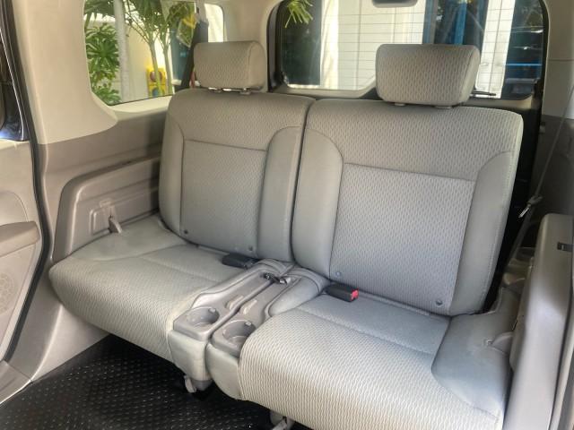 2010 Royal Blue Pearl /Gray Honda Element EX 1 OWNER LOW MILES 87,959 (5J6YH1H78AL) with an 2.4L DOHC MPFI 16-Valve i-VTEC I4 Engine engine, Automatic transmission, located at 4701 North Dixie Hwy, Pompano Beach, FL, 33064, (954) 422-2889, 26.240938, -80.123474 - OUR WEBPAGE FLORIDACARS1.COM HAS OVER 100 PHOTOS AND FREE CARFAX LINK 2010 Honda Element EX 1 OWNER 4 Door Wagon/Sport Utility 2.4L I4 F DOHC 16V Gasoline 25 MPG Front Wheel Drive Features ABS Brakes Air Conditioning Alloy Wheels AM/FM Stereo Automatic Transmission Auxiliary Audio Input CD Audio Clo- Photo#73