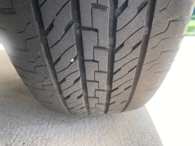 2010 Royal Blue Pearl /Gray Honda Element EX 1 OWNER LOW MILES 87,959 (5J6YH1H78AL) with an 2.4L DOHC MPFI 16-Valve i-VTEC I4 Engine engine, Automatic transmission, located at 4701 North Dixie Hwy, Pompano Beach, FL, 33064, (954) 422-2889, 26.240938, -80.123474 - OUR WEBPAGE FLORIDACARS1.COM HAS OVER 100 PHOTOS AND FREE CARFAX LINK 2010 Honda Element EX 1 OWNER 4 Door Wagon/Sport Utility 2.4L I4 F DOHC 16V Gasoline 25 MPG Front Wheel Drive Features ABS Brakes Air Conditioning Alloy Wheels AM/FM Stereo Automatic Transmission Auxiliary Audio Input CD Audio Clo- Photo#80