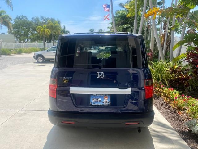 2010 Royal Blue Pearl /Gray Honda Element EX 1 OWNER LOW MILES 87,959 (5J6YH1H78AL) with an 2.4L DOHC MPFI 16-Valve i-VTEC I4 Engine engine, Automatic transmission, located at 4701 North Dixie Hwy, Pompano Beach, FL, 33064, (954) 422-2889, 26.240938, -80.123474 - OUR WEBPAGE FLORIDACARS1.COM HAS OVER 100 PHOTOS AND FREE CARFAX LINK 2010 Honda Element EX 1 OWNER 4 Door Wagon/Sport Utility 2.4L I4 F DOHC 16V Gasoline 25 MPG Front Wheel Drive Features ABS Brakes Air Conditioning Alloy Wheels AM/FM Stereo Automatic Transmission Auxiliary Audio Input CD Audio Clo- Photo#84