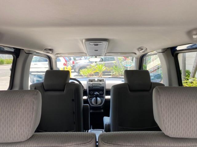 2010 Royal Blue Pearl /Gray Honda Element EX 1 OWNER LOW MILES 87,959 (5J6YH1H78AL) with an 2.4L DOHC MPFI 16-Valve i-VTEC I4 Engine engine, Automatic transmission, located at 4701 North Dixie Hwy, Pompano Beach, FL, 33064, (954) 422-2889, 26.240938, -80.123474 - OUR WEBPAGE FLORIDACARS1.COM HAS OVER 100 PHOTOS AND FREE CARFAX LINK 2010 Honda Element EX 1 OWNER 4 Door Wagon/Sport Utility 2.4L I4 F DOHC 16V Gasoline 25 MPG Front Wheel Drive Features ABS Brakes Air Conditioning Alloy Wheels AM/FM Stereo Automatic Transmission Auxiliary Audio Input CD Audio Clo- Photo#92