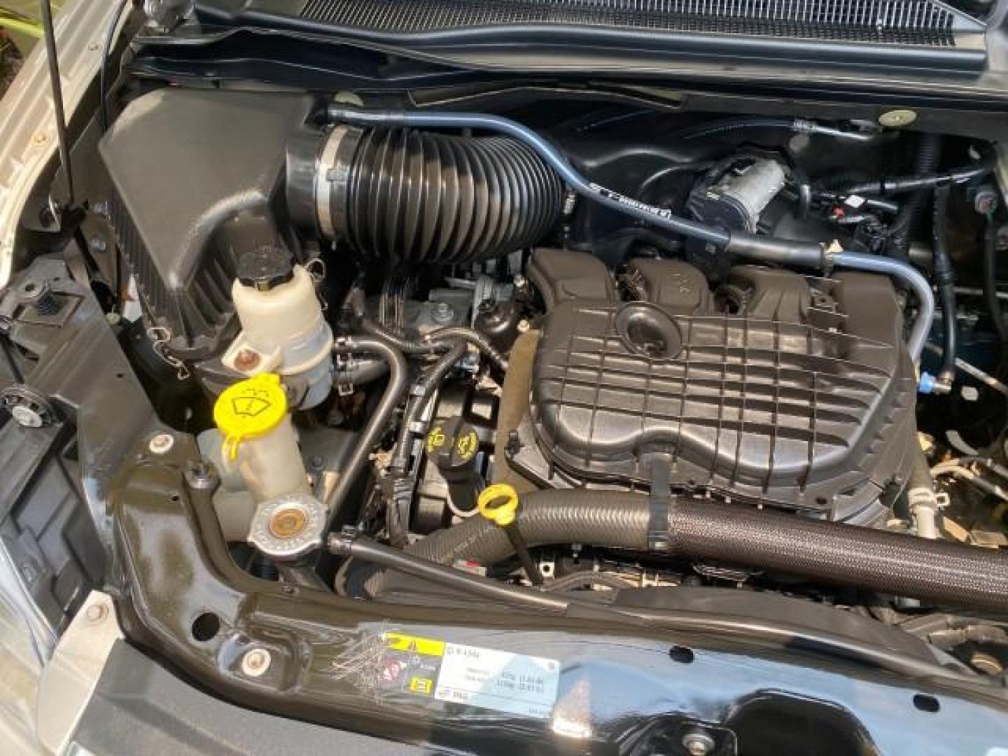 2016 Cashmere/Sandstone Pearlcoat /Dk Frost Beige/Med Beige Chrysler Town and Country REAR DOOR, HANDICAP RAMP LOW MILES 58,632 (2C4RC1BG4GR) with an 3.6L V6 Cylinder Engine engine, Automatic transmission, located at 4701 North Dixie Hwy, Pompano Beach, FL, 33064, (954) 422-2889, 26.240938, -80.123474 - OUR WEBPAGE FLORIDACARS1.COM HAS OVER 100 PHOTOS AND FREE CARFAX LINK 2016 Chrysler Town AND Country Touring Van 3.6L V6 F DOHC 24V Gasoline 25 MPG Front Wheel Drive Features ABS Brakes Air Conditioning Alloy Wheels AM/FM Stereo Automatic Transmission Auxiliary Audio Input Bluetooth Technology CD Au- Photo#18