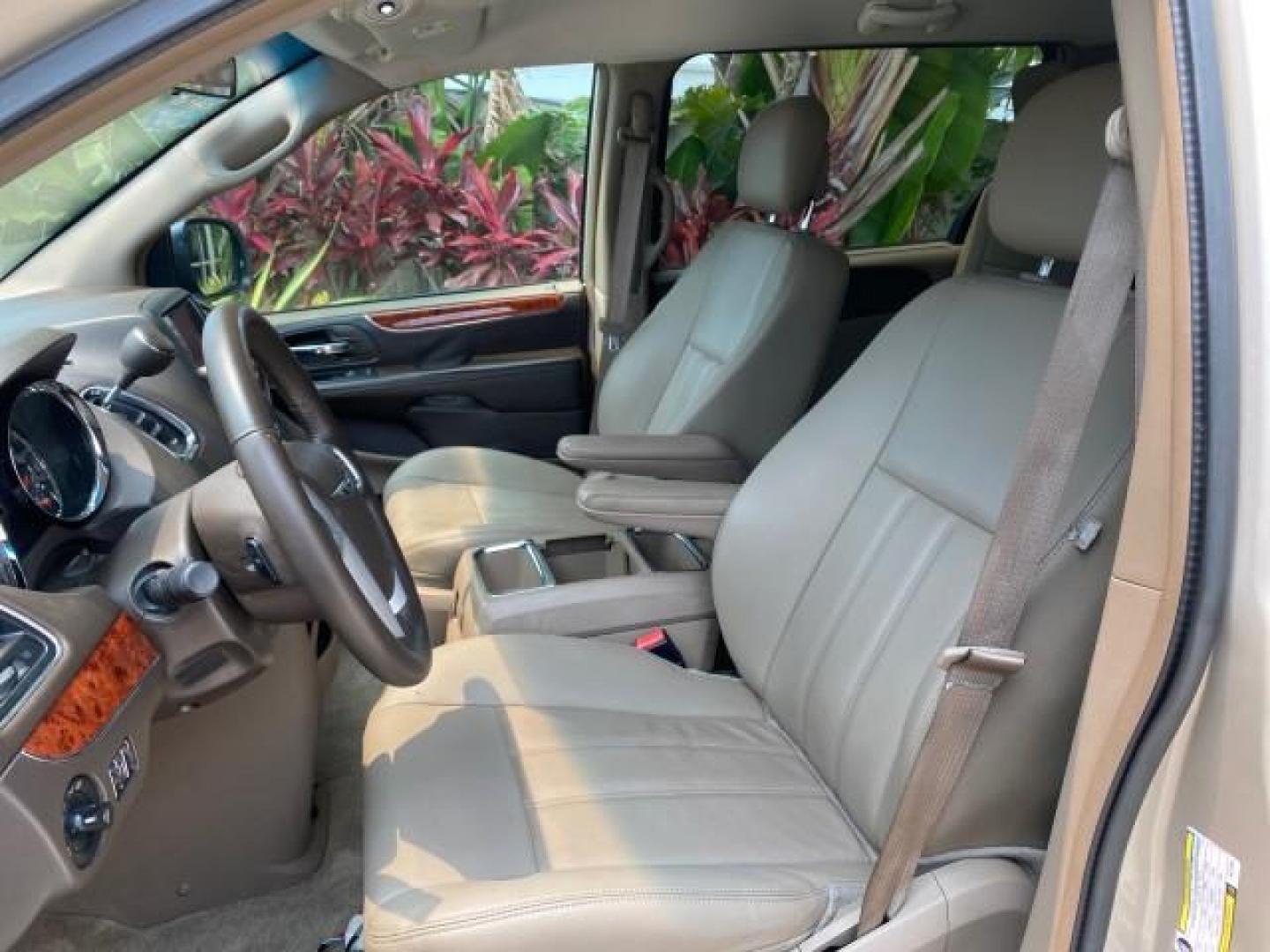 2016 Cashmere/Sandstone Pearlcoat /Dk Frost Beige/Med Beige Chrysler Town and Country REAR DOOR, HANDICAP RAMP LOW MILES 58,632 (2C4RC1BG4GR) with an 3.6L V6 Cylinder Engine engine, Automatic transmission, located at 4701 North Dixie Hwy, Pompano Beach, FL, 33064, (954) 422-2889, 26.240938, -80.123474 - OUR WEBPAGE FLORIDACARS1.COM HAS OVER 100 PHOTOS AND FREE CARFAX LINK 2016 Chrysler Town AND Country Touring Van 3.6L V6 F DOHC 24V Gasoline 25 MPG Front Wheel Drive Features ABS Brakes Air Conditioning Alloy Wheels AM/FM Stereo Automatic Transmission Auxiliary Audio Input Bluetooth Technology CD Au- Photo#41