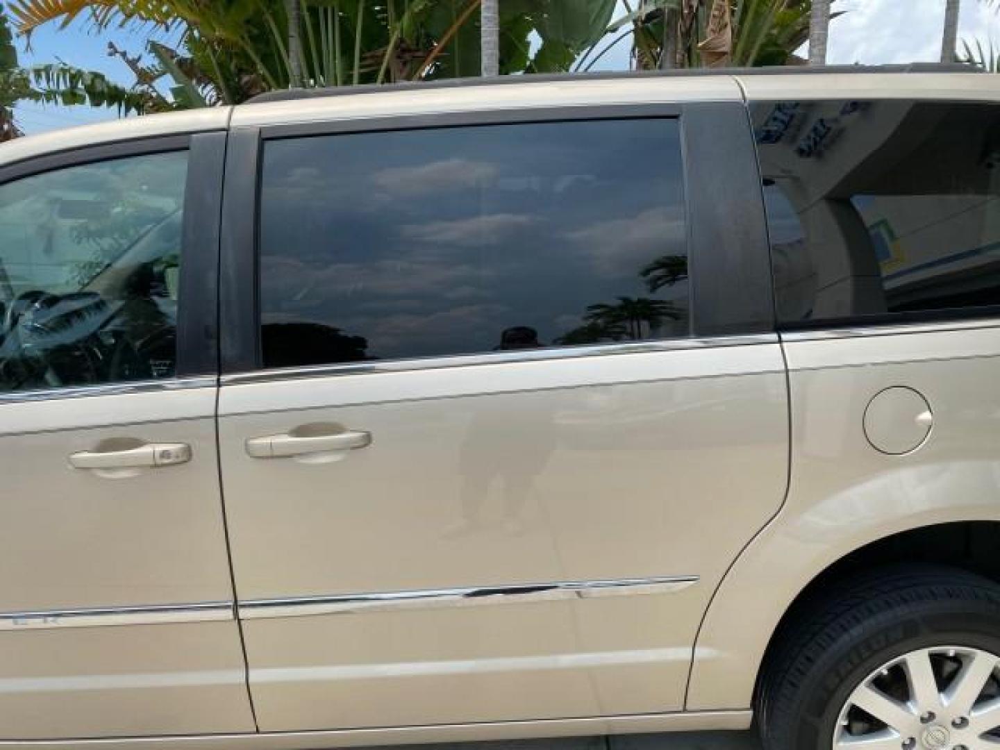 2016 Cashmere/Sandstone Pearlcoat /Dk Frost Beige/Med Beige Chrysler Town and Country REAR DOOR, HANDICAP RAMP LOW MILES 58,632 (2C4RC1BG4GR) with an 3.6L V6 Cylinder Engine engine, Automatic transmission, located at 4701 North Dixie Hwy, Pompano Beach, FL, 33064, (954) 422-2889, 26.240938, -80.123474 - OUR WEBPAGE FLORIDACARS1.COM HAS OVER 100 PHOTOS AND FREE CARFAX LINK 2016 Chrysler Town AND Country Touring Van 3.6L V6 F DOHC 24V Gasoline 25 MPG Front Wheel Drive Features ABS Brakes Air Conditioning Alloy Wheels AM/FM Stereo Automatic Transmission Auxiliary Audio Input Bluetooth Technology CD Au- Photo#60