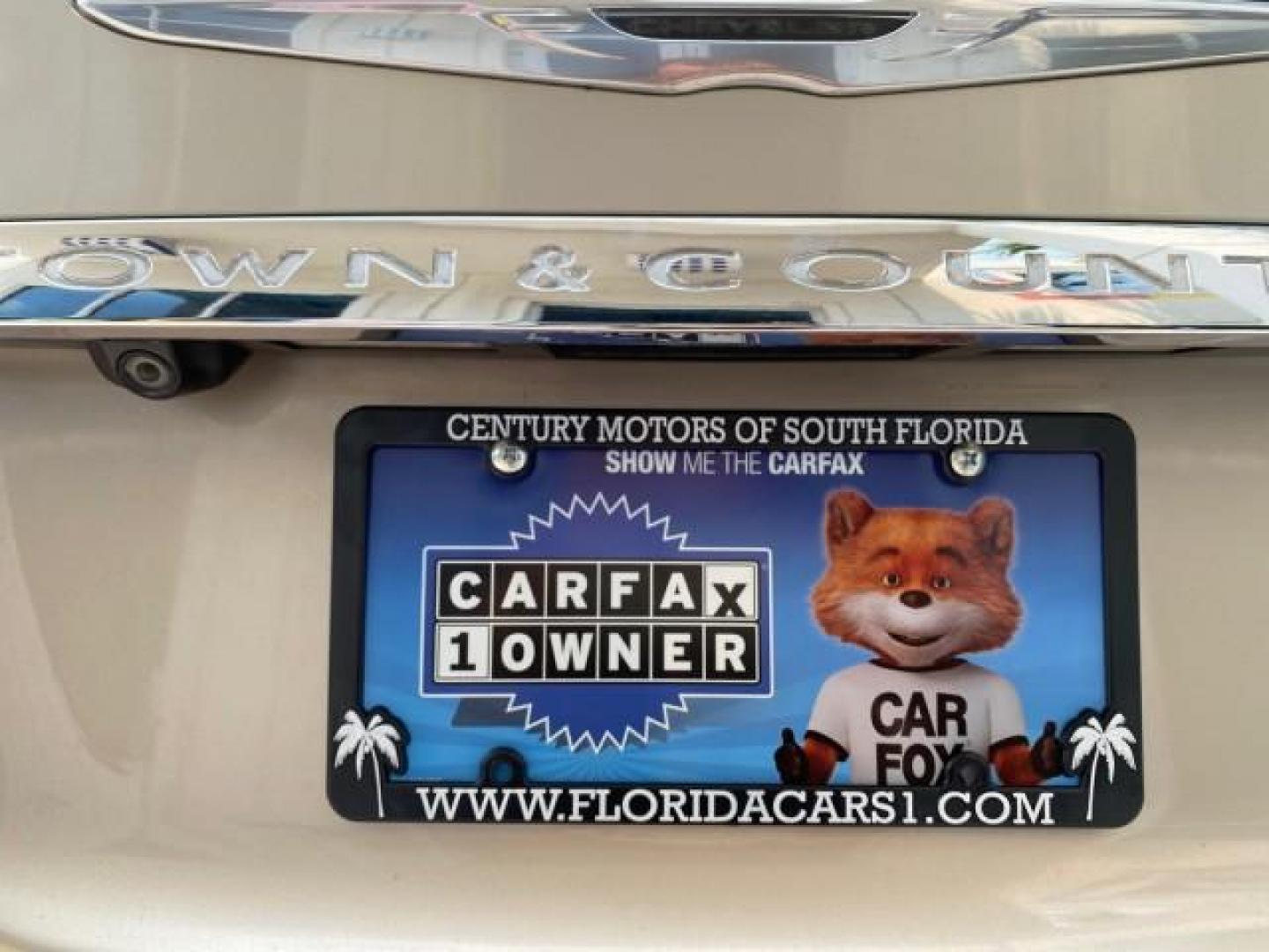 2016 Cashmere/Sandstone Pearlcoat /Dk Frost Beige/Med Beige Chrysler Town and Country REAR DOOR, HANDICAP RAMP LOW MILES 58,632 (2C4RC1BG4GR) with an 3.6L V6 Cylinder Engine engine, Automatic transmission, located at 4701 North Dixie Hwy, Pompano Beach, FL, 33064, (954) 422-2889, 26.240938, -80.123474 - OUR WEBPAGE FLORIDACARS1.COM HAS OVER 100 PHOTOS AND FREE CARFAX LINK 2016 Chrysler Town AND Country Touring Van 3.6L V6 F DOHC 24V Gasoline 25 MPG Front Wheel Drive Features ABS Brakes Air Conditioning Alloy Wheels AM/FM Stereo Automatic Transmission Auxiliary Audio Input Bluetooth Technology CD Au- Photo#86