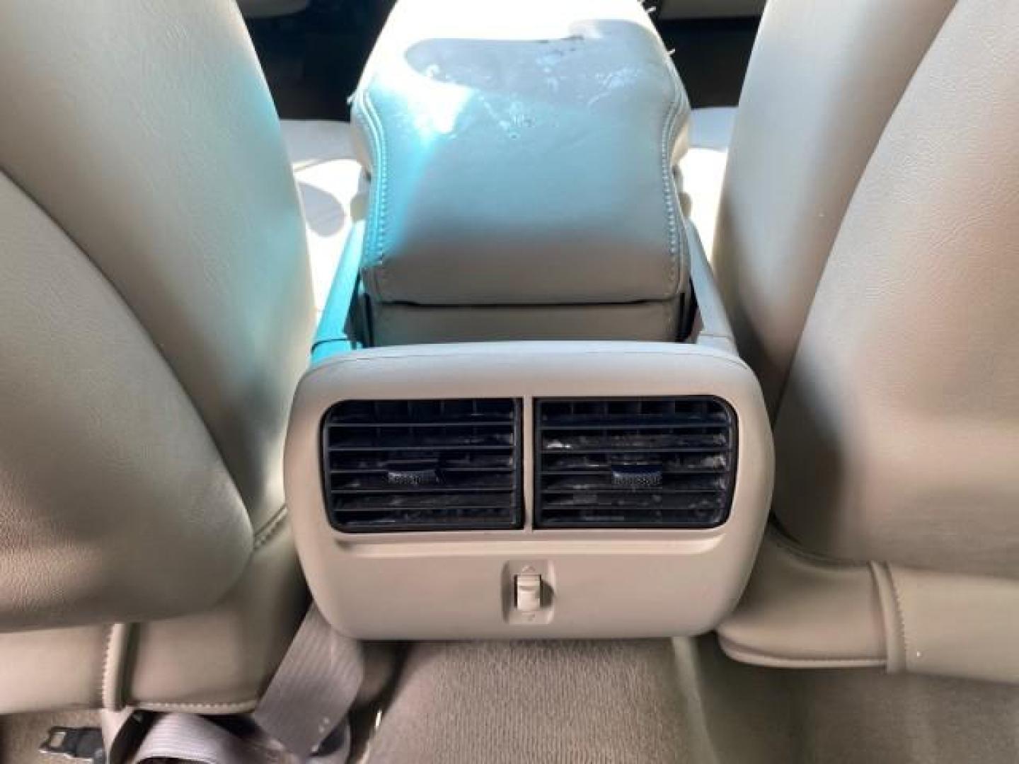 2005 Light French Silk Metallic /Med/Lt Parchment Lincoln Town Car Signature Limited LOW MILES 84,448 (1LNHM82W55Y) with an 4.6L SOHC SMPI V8 Engine engine, Automatic transmission, located at 4701 North Dixie Hwy, Pompano Beach, FL, 33064, (954) 422-2889, 26.240938, -80.123474 - OUR WEBPAGE FLORIDACARS1.COM HAS OVER 100 PHOTOS AND FREE CARFAX LINK 2005 Lincoln Town Car Signature Limited Sedan 4 DR 4.6L V8 F OHV 16V Gasoline 25 MPG Rear Wheel Drive Features ABS Brakes Air Conditioning Alloy Wheels AM/FM Stereo Audiophile Sound System Automatic Transmission Cassette Player CD- Photo#91