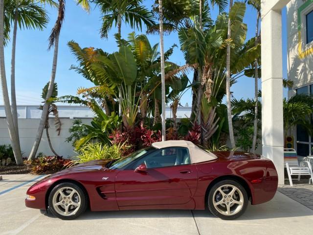 2003 50th Anniversary Red /Light Oak Chevrolet Corvette 50TH CONVERTIBLE LOW MILES 6,742 (1G1YY32G735) with an 5.7L Ls1 V8 SFI Engine engine, Automatic transmission, located at 4701 North Dixie Hwy, Pompano Beach, FL, 33064, (954) 422-2889, 26.240938, -80.123474 - OUR WEBPAGE FLORIDACARS1.COM HAS OVER 100 PHOTOS AND FREE CARFAX LINK 2003 Chevrolet Corvette 50th Anniversary Convertible 5.7L V8 F OHV Gasoline 25 MPG Rear Wheel Drive Features ABS Brakes Air Conditioning Alloy Wheels AM/FM Stereo Automatic Transmission BOSE Sound System CD Audio Cruise Control He- Photo#4