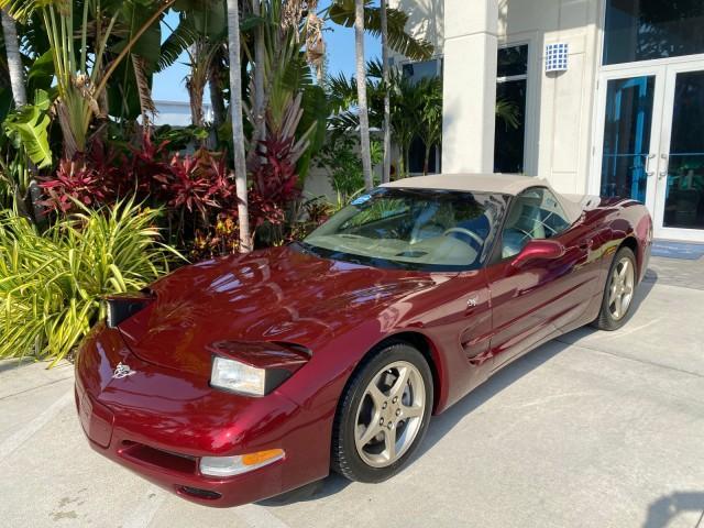 2003 50th Anniversary Red /Light Oak Chevrolet Corvette 50TH CONVERTIBLE LOW MILES 6,742 (1G1YY32G735) with an 5.7L Ls1 V8 SFI Engine engine, Automatic transmission, located at 4701 North Dixie Hwy, Pompano Beach, FL, 33064, (954) 422-2889, 26.240938, -80.123474 - OUR WEBPAGE FLORIDACARS1.COM HAS OVER 100 PHOTOS AND FREE CARFAX LINK 2003 Chevrolet Corvette 50th Anniversary Convertible 5.7L V8 F OHV Gasoline 25 MPG Rear Wheel Drive Features ABS Brakes Air Conditioning Alloy Wheels AM/FM Stereo Automatic Transmission BOSE Sound System CD Audio Cruise Control He- Photo#31