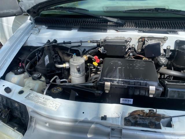 2005 Summit White /Medium Gray Chevrolet Astro Passenger LT LOW MILES 67,376 1 OWNER (1GNDM19X05B) with an 4.3L Vortec 4300 V6 MFI Engine engine, Automatic transmission, located at 4701 North Dixie Hwy, Pompano Beach, FL, 33064, (954) 422-2889, 26.240938, -80.123474 - OUR WEBPAGE FLORIDACARS1.COM HAS OVER 100 PHOTOS AND FREE CARFAX LINK 2005 Chevrolet Astro LT 1 OWNER Van 4.3L V6 F Gasoline 21 MPG Rear Wheel Drive Features ABS Brakes Air Conditioning Alloy Wheels AM/FM Stereo Automatic Transmission Barn Doors Cassette Player CD Audio Cloth Seats Cruise Control Fu- Photo#24