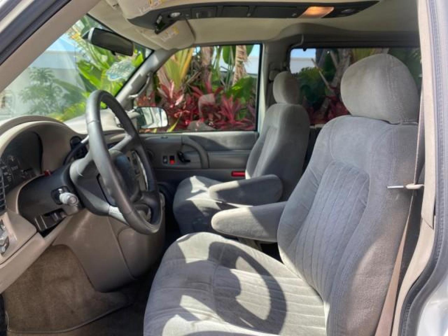 2005 Summit White /Medium Gray Chevrolet Astro Passenger LT LOW MILES 67,376 1 OWNER (1GNDM19X05B) with an 4.3L Vortec 4300 V6 MFI Engine engine, Automatic transmission, located at 4701 North Dixie Hwy, Pompano Beach, FL, 33064, (954) 422-2889, 26.240938, -80.123474 - OUR WEBPAGE FLORIDACARS1.COM HAS OVER 100 PHOTOS AND FREE CARFAX LINK 2005 Chevrolet Astro LT 1 OWNER Van 4.3L V6 F Gasoline 21 MPG Rear Wheel Drive Features ABS Brakes Air Conditioning Alloy Wheels AM/FM Stereo Automatic Transmission Barn Doors Cassette Player CD Audio Cloth Seats Cruise Control Fu- Photo#46