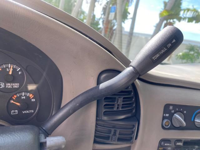 2005 Summit White /Medium Gray Chevrolet Astro Passenger LT LOW MILES 67,376 1 OWNER (1GNDM19X05B) with an 4.3L Vortec 4300 V6 MFI Engine engine, Automatic transmission, located at 4701 North Dixie Hwy, Pompano Beach, FL, 33064, (954) 422-2889, 26.240938, -80.123474 - OUR WEBPAGE FLORIDACARS1.COM HAS OVER 100 PHOTOS AND FREE CARFAX LINK 2005 Chevrolet Astro LT 1 OWNER Van 4.3L V6 F Gasoline 21 MPG Rear Wheel Drive Features ABS Brakes Air Conditioning Alloy Wheels AM/FM Stereo Automatic Transmission Barn Doors Cassette Player CD Audio Cloth Seats Cruise Control Fu- Photo#53