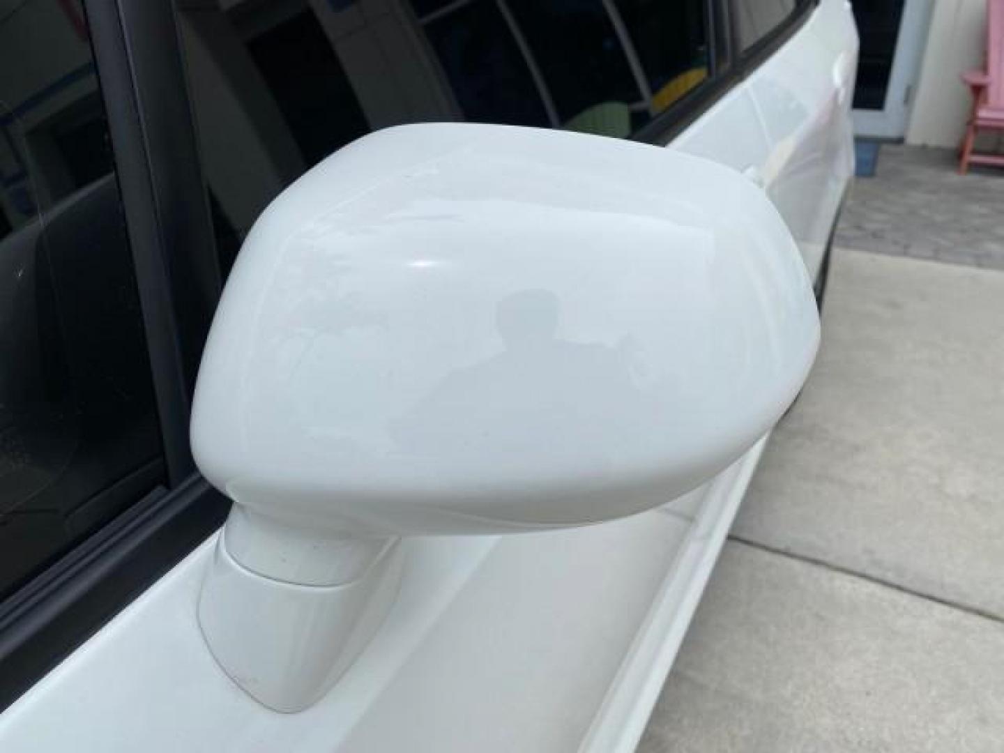 2007 Taffeta White /Black Honda Fit 37 MPG AUTO AC Sport LOW MILES 40,042 (JHMGD38687S) with an 1.5L SOHC PGM-FI 16-Valve VTEC I4 Engine engine, Automatic transmission, located at 4701 North Dixie Hwy, Pompano Beach, FL, 33064, (954) 422-2889, 26.240938, -80.123474 - OUR WEBPAGE FLORIDACARS1.COM HAS OVER 100 PHOTOS AND FREE CARFAX LINK 2007 Honda Fit Sport Hatchback 4 DR 1.5L I4 F SOHC Gasoline 37 MPG Front Wheel Drive Features ABS Brakes Air Conditioning Alloy Wheels AM/FM Stereo Automatic Transmission Auxiliary Audio Input CD Audio Cloth Seats Cruise Control O- Photo#40