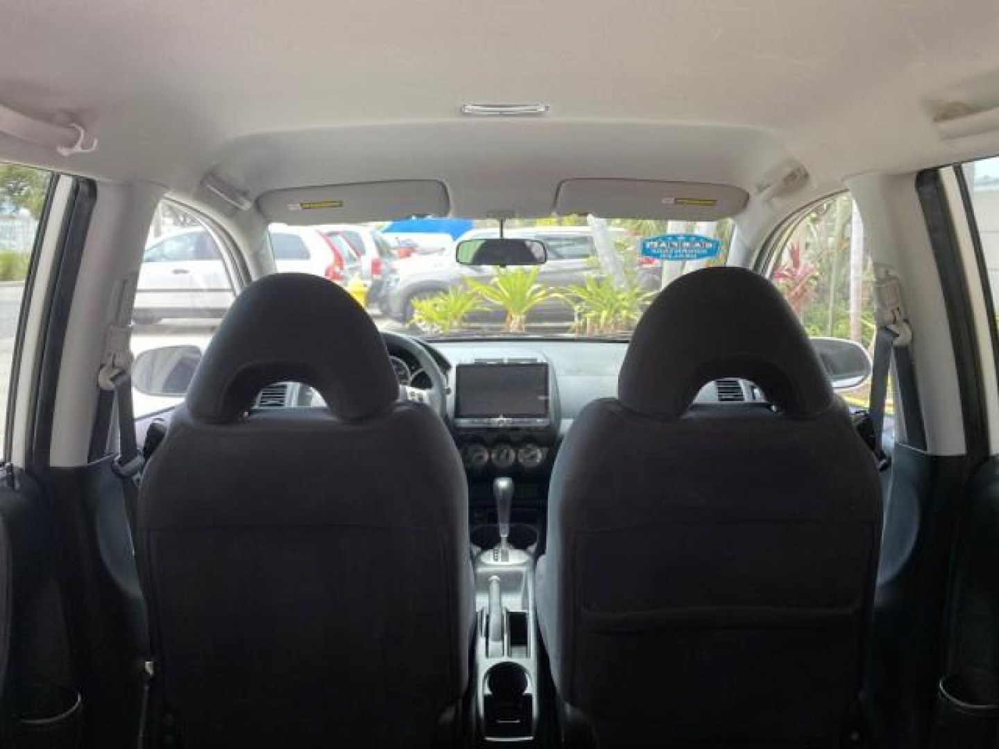 2007 Taffeta White /Black Honda Fit 37 MPG AUTO AC Sport LOW MILES 40,042 (JHMGD38687S) with an 1.5L SOHC PGM-FI 16-Valve VTEC I4 Engine engine, Automatic transmission, located at 4701 North Dixie Hwy, Pompano Beach, FL, 33064, (954) 422-2889, 26.240938, -80.123474 - OUR WEBPAGE FLORIDACARS1.COM HAS OVER 100 PHOTOS AND FREE CARFAX LINK 2007 Honda Fit Sport Hatchback 4 DR 1.5L I4 F SOHC Gasoline 37 MPG Front Wheel Drive Features ABS Brakes Air Conditioning Alloy Wheels AM/FM Stereo Automatic Transmission Auxiliary Audio Input CD Audio Cloth Seats Cruise Control O- Photo#93