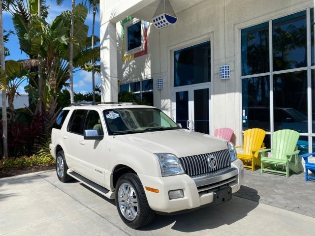 2007 Oxford White /Camel Mercury Mountaineer SUV Premier 1 OWNER (4M2EU38867U) with an 4.6L SOHC 24-Valve V8 Engine engine, Automatic transmission, located at 4701 North Dixie Hwy, Pompano Beach, FL, 33064, (954) 422-2889, 26.240938, -80.123474 - OUR WEBPAGE FLORIDACARS1.COM HAS OVER 100 PHOTOS AND FREE CARFAX LINK 2007 Mercury Mountaineer Premier 4 Door Wagon/Sport Utility 4.6L V8 F SOHC Gasoline 21 MPG Rear Wheel Drive Features ABS Brakes Air Conditioning Alloy Wheels AM/FM Stereo Audiophile Sound System Automatic Transmission Auxiliary Au- Photo#1