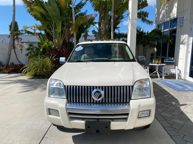 2007 Oxford White /Camel Mercury Mountaineer SUV Premier 1 OWNER (4M2EU38867U) with an 4.6L SOHC 24-Valve V8 Engine engine, Automatic transmission, located at 4701 North Dixie Hwy, Pompano Beach, FL, 33064, (954) 422-2889, 26.240938, -80.123474 - OUR WEBPAGE FLORIDACARS1.COM HAS OVER 100 PHOTOS AND FREE CARFAX LINK 2007 Mercury Mountaineer Premier 4 Door Wagon/Sport Utility 4.6L V8 F SOHC Gasoline 21 MPG Rear Wheel Drive Features ABS Brakes Air Conditioning Alloy Wheels AM/FM Stereo Audiophile Sound System Automatic Transmission Auxiliary Au- Photo#2