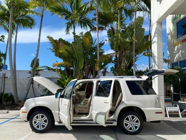 2007 Oxford White /Camel Mercury Mountaineer SUV Premier 1 OWNER (4M2EU38867U) with an 4.6L SOHC 24-Valve V8 Engine engine, Automatic transmission, located at 4701 North Dixie Hwy, Pompano Beach, FL, 33064, (954) 422-2889, 26.240938, -80.123474 - OUR WEBPAGE FLORIDACARS1.COM HAS OVER 100 PHOTOS AND FREE CARFAX LINK 2007 Mercury Mountaineer Premier 4 Door Wagon/Sport Utility 4.6L V8 F SOHC Gasoline 21 MPG Rear Wheel Drive Features ABS Brakes Air Conditioning Alloy Wheels AM/FM Stereo Audiophile Sound System Automatic Transmission Auxiliary Au- Photo#8