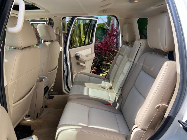 2007 Oxford White /Camel Mercury Mountaineer SUV Premier 1 OWNER (4M2EU38867U) with an 4.6L SOHC 24-Valve V8 Engine engine, Automatic transmission, located at 4701 North Dixie Hwy, Pompano Beach, FL, 33064, (954) 422-2889, 26.240938, -80.123474 - OUR WEBPAGE FLORIDACARS1.COM HAS OVER 100 PHOTOS AND FREE CARFAX LINK 2007 Mercury Mountaineer Premier 4 Door Wagon/Sport Utility 4.6L V8 F SOHC Gasoline 21 MPG Rear Wheel Drive Features ABS Brakes Air Conditioning Alloy Wheels AM/FM Stereo Audiophile Sound System Automatic Transmission Auxiliary Au- Photo#14