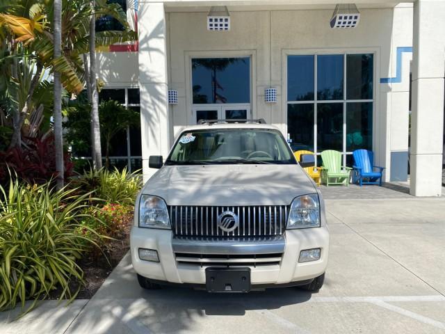 2007 Oxford White /Camel Mercury Mountaineer SUV Premier 1 OWNER (4M2EU38867U) with an 4.6L SOHC 24-Valve V8 Engine engine, Automatic transmission, located at 4701 North Dixie Hwy, Pompano Beach, FL, 33064, (954) 422-2889, 26.240938, -80.123474 - OUR WEBPAGE FLORIDACARS1.COM HAS OVER 100 PHOTOS AND FREE CARFAX LINK 2007 Mercury Mountaineer Premier 4 Door Wagon/Sport Utility 4.6L V8 F SOHC Gasoline 21 MPG Rear Wheel Drive Features ABS Brakes Air Conditioning Alloy Wheels AM/FM Stereo Audiophile Sound System Automatic Transmission Auxiliary Au- Photo#26