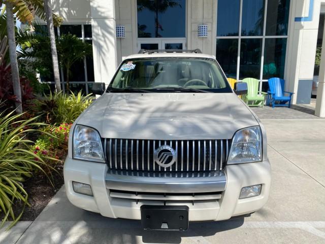 2007 Oxford White /Camel Mercury Mountaineer SUV Premier 1 OWNER (4M2EU38867U) with an 4.6L SOHC 24-Valve V8 Engine engine, Automatic transmission, located at 4701 North Dixie Hwy, Pompano Beach, FL, 33064, (954) 422-2889, 26.240938, -80.123474 - OUR WEBPAGE FLORIDACARS1.COM HAS OVER 100 PHOTOS AND FREE CARFAX LINK 2007 Mercury Mountaineer Premier 4 Door Wagon/Sport Utility 4.6L V8 F SOHC Gasoline 21 MPG Rear Wheel Drive Features ABS Brakes Air Conditioning Alloy Wheels AM/FM Stereo Audiophile Sound System Automatic Transmission Auxiliary Au- Photo#27