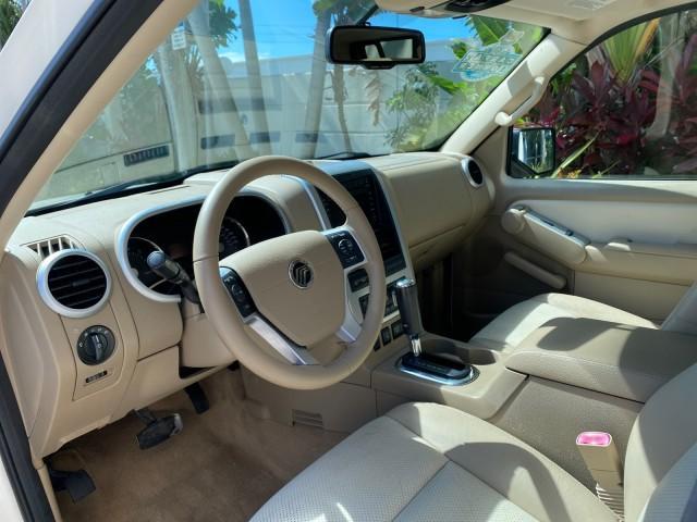 2007 Oxford White /Camel Mercury Mountaineer SUV Premier 1 OWNER (4M2EU38867U) with an 4.6L SOHC 24-Valve V8 Engine engine, Automatic transmission, located at 4701 North Dixie Hwy, Pompano Beach, FL, 33064, (954) 422-2889, 26.240938, -80.123474 - OUR WEBPAGE FLORIDACARS1.COM HAS OVER 100 PHOTOS AND FREE CARFAX LINK 2007 Mercury Mountaineer Premier 4 Door Wagon/Sport Utility 4.6L V8 F SOHC Gasoline 21 MPG Rear Wheel Drive Features ABS Brakes Air Conditioning Alloy Wheels AM/FM Stereo Audiophile Sound System Automatic Transmission Auxiliary Au- Photo#49