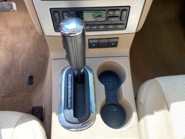 2007 Oxford White /Camel Mercury Mountaineer SUV Premier 1 OWNER (4M2EU38867U) with an 4.6L SOHC 24-Valve V8 Engine engine, Automatic transmission, located at 4701 North Dixie Hwy, Pompano Beach, FL, 33064, (954) 422-2889, 26.240938, -80.123474 - OUR WEBPAGE FLORIDACARS1.COM HAS OVER 100 PHOTOS AND FREE CARFAX LINK 2007 Mercury Mountaineer Premier 4 Door Wagon/Sport Utility 4.6L V8 F SOHC Gasoline 21 MPG Rear Wheel Drive Features ABS Brakes Air Conditioning Alloy Wheels AM/FM Stereo Audiophile Sound System Automatic Transmission Auxiliary Au- Photo#60