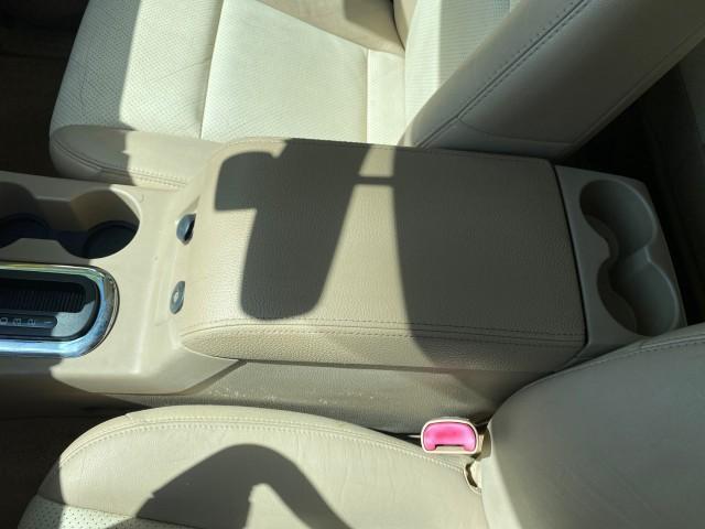 2007 Oxford White /Camel Mercury Mountaineer SUV Premier 1 OWNER (4M2EU38867U) with an 4.6L SOHC 24-Valve V8 Engine engine, Automatic transmission, located at 4701 North Dixie Hwy, Pompano Beach, FL, 33064, (954) 422-2889, 26.240938, -80.123474 - OUR WEBPAGE FLORIDACARS1.COM HAS OVER 100 PHOTOS AND FREE CARFAX LINK 2007 Mercury Mountaineer Premier 4 Door Wagon/Sport Utility 4.6L V8 F SOHC Gasoline 21 MPG Rear Wheel Drive Features ABS Brakes Air Conditioning Alloy Wheels AM/FM Stereo Audiophile Sound System Automatic Transmission Auxiliary Au- Photo#64