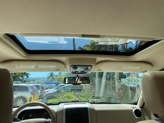2007 Oxford White /Camel Mercury Mountaineer SUV Premier 1 OWNER (4M2EU38867U) with an 4.6L SOHC 24-Valve V8 Engine engine, Automatic transmission, located at 4701 North Dixie Hwy, Pompano Beach, FL, 33064, (954) 422-2889, 26.240938, -80.123474 - OUR WEBPAGE FLORIDACARS1.COM HAS OVER 100 PHOTOS AND FREE CARFAX LINK 2007 Mercury Mountaineer Premier 4 Door Wagon/Sport Utility 4.6L V8 F SOHC Gasoline 21 MPG Rear Wheel Drive Features ABS Brakes Air Conditioning Alloy Wheels AM/FM Stereo Audiophile Sound System Automatic Transmission Auxiliary Au- Photo#87