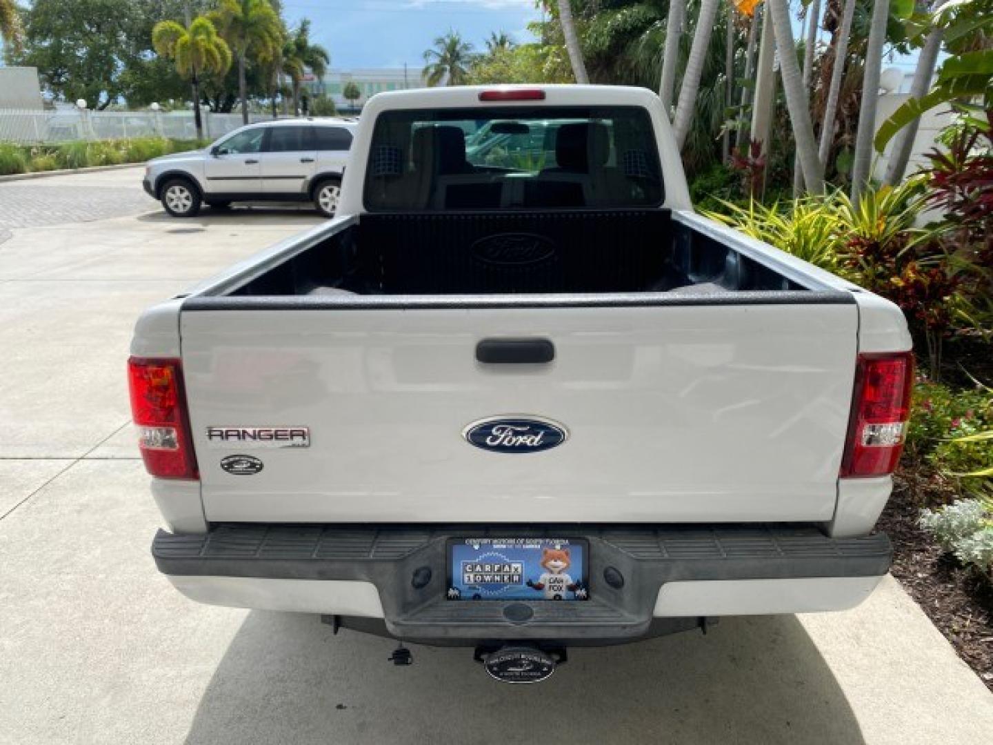 2011 Oxford White /Medium Dark Flint Ford Ranger X CAB XLT 1 OWNER FL (1FTKR1EE7BP) with an 4.0L SOHC V6 Engine engine, Automatic transmission, located at 4701 North Dixie Hwy, Pompano Beach, FL, 33064, (954) 422-2889, 26.240938, -80.123474 - OUR WEBPAGE FLORIDACARS1.COM HAS OVER 100 PHOTOS AND FREE CARFAX LINK 2011 Ford Ranger XLT 1 OWNER Club Cab Pickup 4.0L V6 F SOHC 16V Gasoline 21 MPG Rear Wheel Drive Features ABS Brakes Air Conditioning Alloy Wheels AM/FM Stereo Automatic Transmission Auxiliary Audio Input Bed Liner CD Audio Cloth- Photo#35