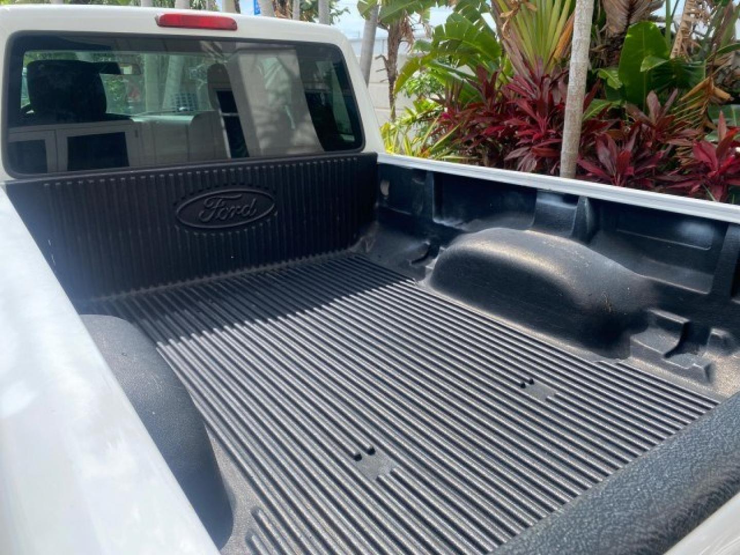 2011 Oxford White /Medium Dark Flint Ford Ranger X CAB XLT 1 OWNER FL (1FTKR1EE7BP) with an 4.0L SOHC V6 Engine engine, Automatic transmission, located at 4701 North Dixie Hwy, Pompano Beach, FL, 33064, (954) 422-2889, 26.240938, -80.123474 - OUR WEBPAGE FLORIDACARS1.COM HAS OVER 100 PHOTOS AND FREE CARFAX LINK 2011 Ford Ranger XLT 1 OWNER Club Cab Pickup 4.0L V6 F SOHC 16V Gasoline 21 MPG Rear Wheel Drive Features ABS Brakes Air Conditioning Alloy Wheels AM/FM Stereo Automatic Transmission Auxiliary Audio Input Bed Liner CD Audio Cloth- Photo#93