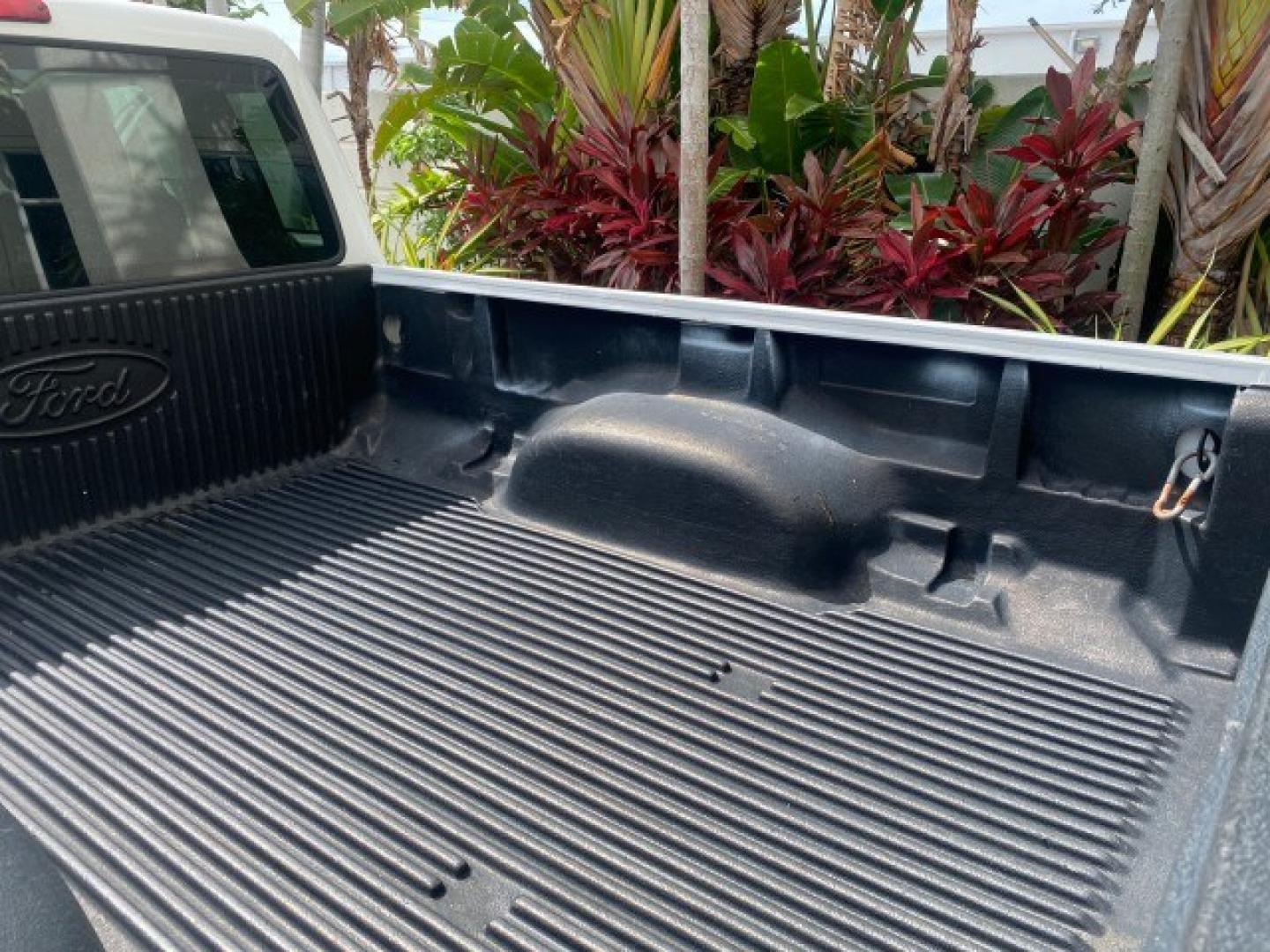 2011 Oxford White /Medium Dark Flint Ford Ranger X CAB XLT 1 OWNER FL (1FTKR1EE7BP) with an 4.0L SOHC V6 Engine engine, Automatic transmission, located at 4701 North Dixie Hwy, Pompano Beach, FL, 33064, (954) 422-2889, 26.240938, -80.123474 - OUR WEBPAGE FLORIDACARS1.COM HAS OVER 100 PHOTOS AND FREE CARFAX LINK 2011 Ford Ranger XLT 1 OWNER Club Cab Pickup 4.0L V6 F SOHC 16V Gasoline 21 MPG Rear Wheel Drive Features ABS Brakes Air Conditioning Alloy Wheels AM/FM Stereo Automatic Transmission Auxiliary Audio Input Bed Liner CD Audio Cloth- Photo#95