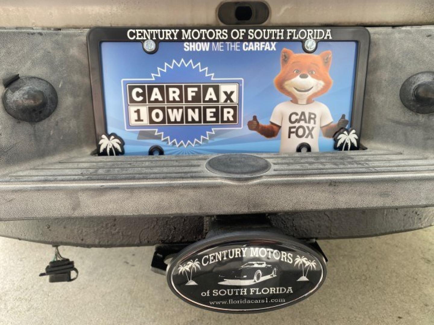 2011 Oxford White /Medium Dark Flint Ford Ranger X CAB XLT 1 OWNER FL (1FTKR1EE7BP) with an 4.0L SOHC V6 Engine engine, Automatic transmission, located at 4701 North Dixie Hwy, Pompano Beach, FL, 33064, (954) 422-2889, 26.240938, -80.123474 - OUR WEBPAGE FLORIDACARS1.COM HAS OVER 100 PHOTOS AND FREE CARFAX LINK 2011 Ford Ranger XLT 1 OWNER Club Cab Pickup 4.0L V6 F SOHC 16V Gasoline 21 MPG Rear Wheel Drive Features ABS Brakes Air Conditioning Alloy Wheels AM/FM Stereo Automatic Transmission Auxiliary Audio Input Bed Liner CD Audio Cloth- Photo#98