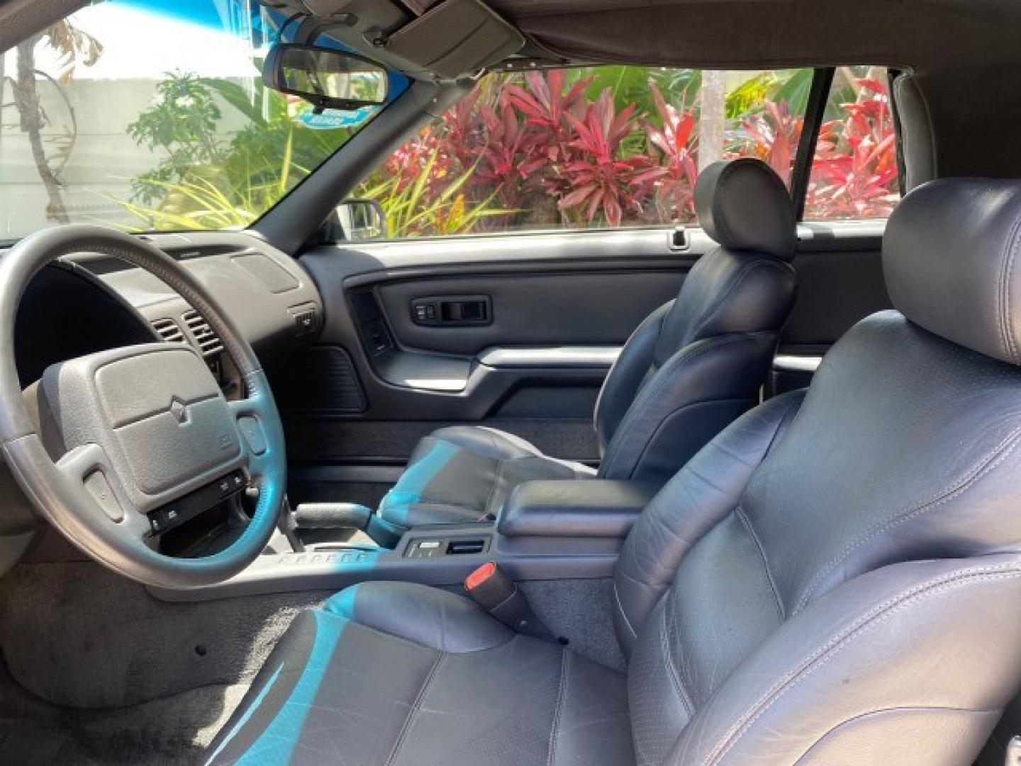 1993 White /Black Chrysler Lebaron CONV LX LOW MILES 26,305 (1C3XU5532PF) with an 3.0L SMFI 6-Cyl Engine engine, Automatic transmission, located at 4701 North Dixie Hwy, Pompano Beach, FL, 33064, (954) 422-2889, 26.240938, -80.123474 - OUR WEBPAGE FLORIDACARS1.COM HAS OVER 100 PHOTOS AND FREE CARFAX LINK 1993 Chrysler LeBaron Convertible 3.0L V6 F SOHC 12V Gasoline Front Wheel Drive Features ABS Brakes Air Conditioning Alloy Wheels AM/FM Stereo Automatic Transmission Cassette Player Cruise Control Leather Seats Power Locks Power S- Photo#44