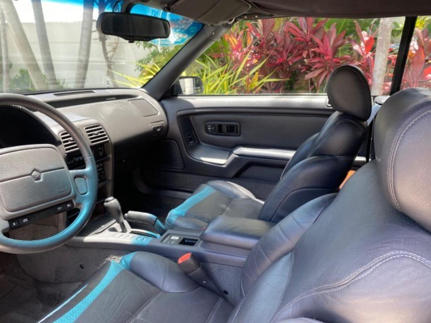 1993 White /Black Chrysler Lebaron CONV LX LOW MILES 26,305 (1C3XU5532PF) with an 3.0L SMFI 6-Cyl Engine engine, Automatic transmission, located at 4701 North Dixie Hwy, Pompano Beach, FL, 33064, (954) 422-2889, 26.240938, -80.123474 - OUR WEBPAGE FLORIDACARS1.COM HAS OVER 100 PHOTOS AND FREE CARFAX LINK 1993 Chrysler LeBaron Convertible 3.0L V6 F SOHC 12V Gasoline Front Wheel Drive Features ABS Brakes Air Conditioning Alloy Wheels AM/FM Stereo Automatic Transmission Cassette Player Cruise Control Leather Seats Power Locks Power S- Photo#45