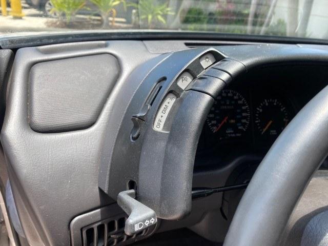 1993 White /Black Chrysler Lebaron CONV LX LOW MILES 26,305 (1C3XU5532PF) with an 3.0L SMFI 6-Cyl Engine engine, Automatic transmission, located at 4701 North Dixie Hwy, Pompano Beach, FL, 33064, (954) 422-2889, 26.240938, -80.123474 - OUR WEBPAGE FLORIDACARS1.COM HAS OVER 100 PHOTOS AND FREE CARFAX LINK 1993 Chrysler LeBaron Convertible 3.0L V6 F SOHC 12V Gasoline Front Wheel Drive Features ABS Brakes Air Conditioning Alloy Wheels AM/FM Stereo Automatic Transmission Cassette Player Cruise Control Leather Seats Power Locks Power S- Photo#54