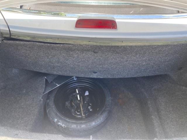 1993 White /Black Chrysler Lebaron CONV LX LOW MILES 26,305 (1C3XU5532PF) with an 3.0L SMFI 6-Cyl Engine engine, Automatic transmission, located at 4701 North Dixie Hwy, Pompano Beach, FL, 33064, (954) 422-2889, 26.240938, -80.123474 - OUR WEBPAGE FLORIDACARS1.COM HAS OVER 100 PHOTOS AND FREE CARFAX LINK 1993 Chrysler LeBaron Convertible 3.0L V6 F SOHC 12V Gasoline Front Wheel Drive Features ABS Brakes Air Conditioning Alloy Wheels AM/FM Stereo Automatic Transmission Cassette Player Cruise Control Leather Seats Power Locks Power S- Photo#94