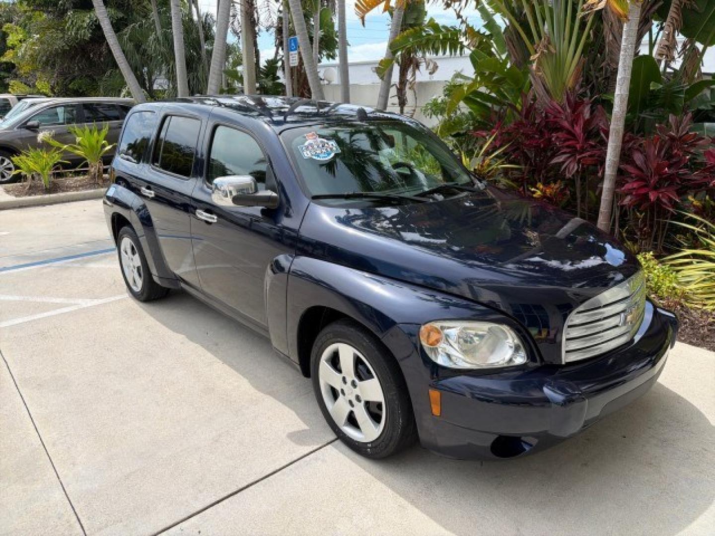 2010 Imperial Blue Metallic /Ebony Chevrolet HHR LS LOW MILES 35,304 1 OWNER (3GNBAADB7AS) with an Ecotec 2.2L VVT DOHC 4-Cyl SFI E85 Engine engine, Automatic transmission, located at 4701 North Dixie Hwy, Pompano Beach, FL, 33064, (954) 422-2889, 26.240938, -80.123474 - OUR WEBPAGE FLORIDACARS1.COM HAS OVER 100 PHOTOS AND FREE CARFAX LINK 2010 Chevrolet HHR LS 1 OWNER 4 Door Wagon/Sport Utility 2.2L I4 F DOHC 16V Flex Fuel 32 MPG Front Wheel Drive Features ABS Brakes Air Conditioning AM/FM Stereo Automatic Transmission Auxiliary Audio Input CD Audio Cloth Seats Cru- Photo#1