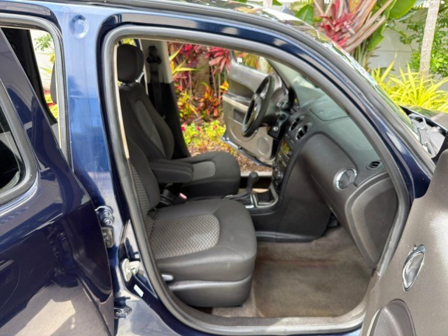 2010 Imperial Blue Metallic /Ebony Chevrolet HHR LS LOW MILES 35,304 1 OWNER (3GNBAADB7AS) with an Ecotec 2.2L VVT DOHC 4-Cyl SFI E85 Engine engine, Automatic transmission, located at 4701 North Dixie Hwy, Pompano Beach, FL, 33064, (954) 422-2889, 26.240938, -80.123474 - OUR WEBPAGE FLORIDACARS1.COM HAS OVER 100 PHOTOS AND FREE CARFAX LINK 2010 Chevrolet HHR LS 1 OWNER 4 Door Wagon/Sport Utility 2.2L I4 F DOHC 16V Flex Fuel 32 MPG Front Wheel Drive Features ABS Brakes Air Conditioning AM/FM Stereo Automatic Transmission Auxiliary Audio Input CD Audio Cloth Seats Cru- Photo#13