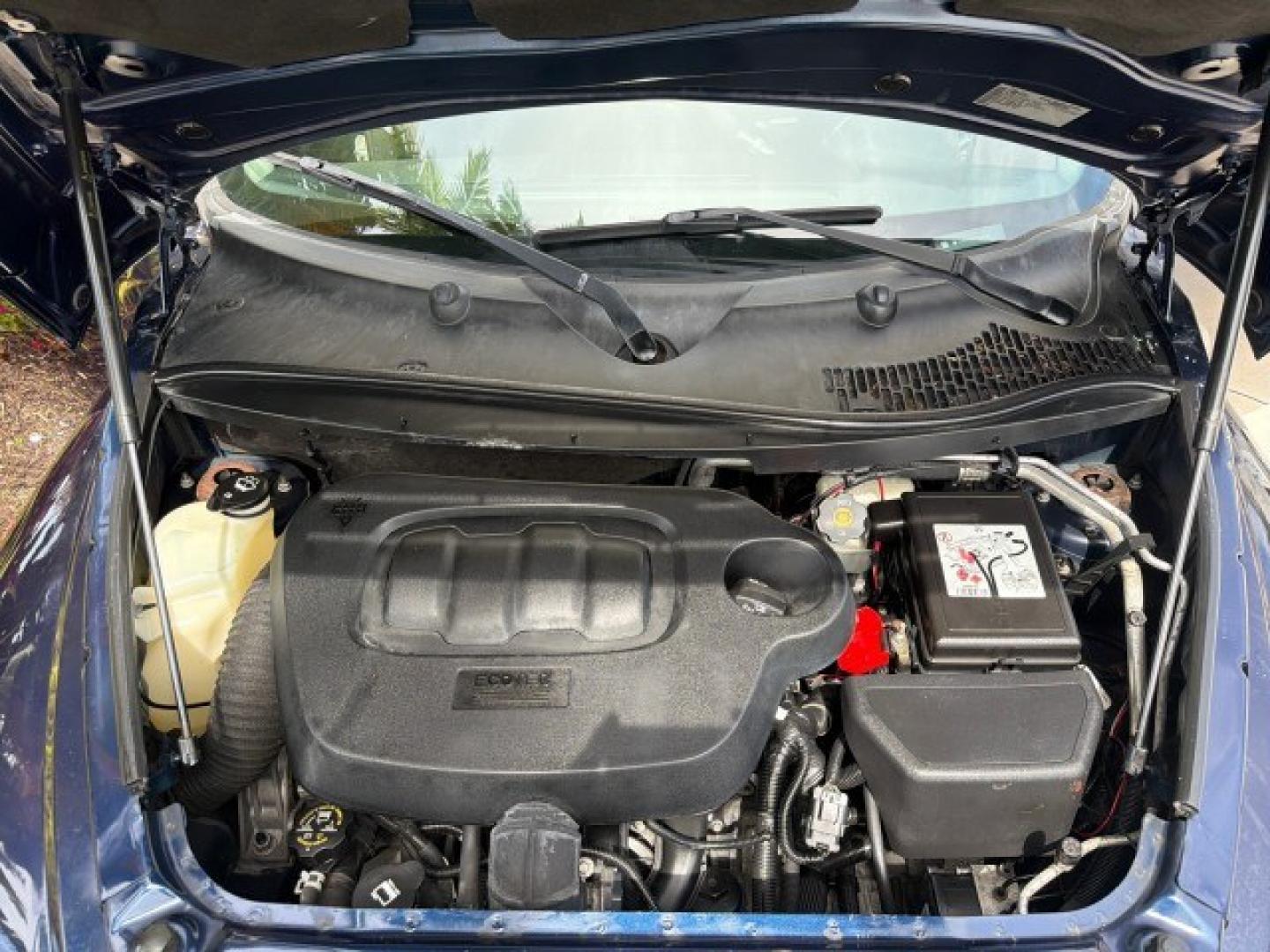2010 Imperial Blue Metallic /Ebony Chevrolet HHR LS LOW MILES 35,304 1 OWNER (3GNBAADB7AS) with an Ecotec 2.2L VVT DOHC 4-Cyl SFI E85 Engine engine, Automatic transmission, located at 4701 North Dixie Hwy, Pompano Beach, FL, 33064, (954) 422-2889, 26.240938, -80.123474 - OUR WEBPAGE FLORIDACARS1.COM HAS OVER 100 PHOTOS AND FREE CARFAX LINK 2010 Chevrolet HHR LS 1 OWNER 4 Door Wagon/Sport Utility 2.2L I4 F DOHC 16V Flex Fuel 32 MPG Front Wheel Drive Features ABS Brakes Air Conditioning AM/FM Stereo Automatic Transmission Auxiliary Audio Input CD Audio Cloth Seats Cru- Photo#18