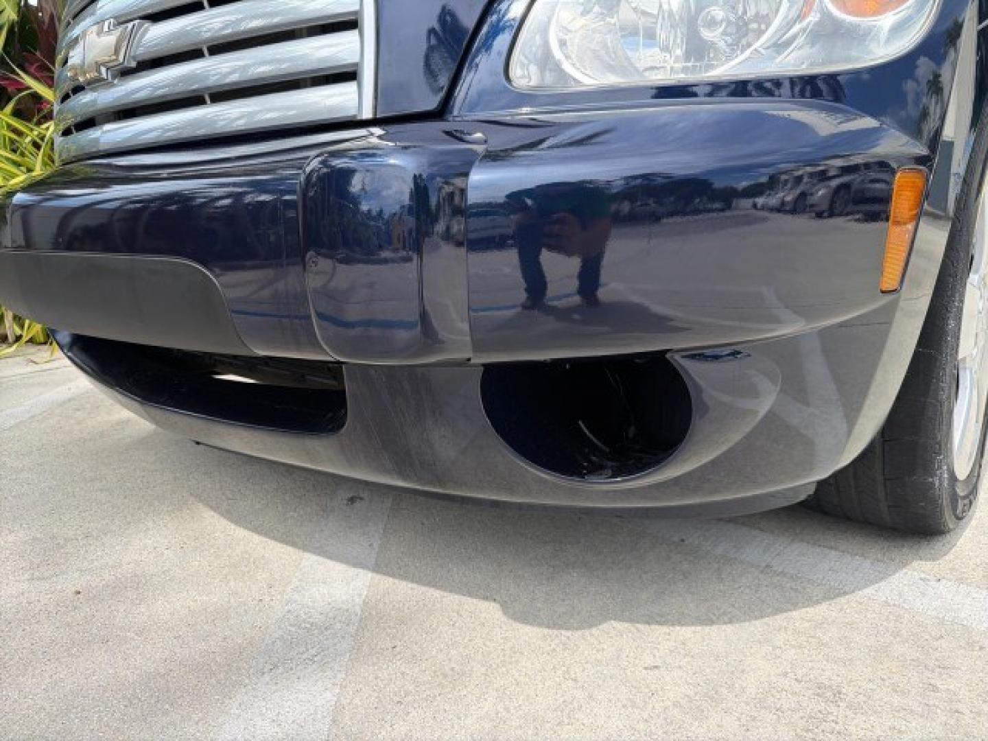 2010 Imperial Blue Metallic /Ebony Chevrolet HHR LS LOW MILES 35,304 1 OWNER (3GNBAADB7AS) with an Ecotec 2.2L VVT DOHC 4-Cyl SFI E85 Engine engine, Automatic transmission, located at 4701 North Dixie Hwy, Pompano Beach, FL, 33064, (954) 422-2889, 26.240938, -80.123474 - OUR WEBPAGE FLORIDACARS1.COM HAS OVER 100 PHOTOS AND FREE CARFAX LINK 2010 Chevrolet HHR LS 1 OWNER 4 Door Wagon/Sport Utility 2.2L I4 F DOHC 16V Flex Fuel 32 MPG Front Wheel Drive Features ABS Brakes Air Conditioning AM/FM Stereo Automatic Transmission Auxiliary Audio Input CD Audio Cloth Seats Cru- Photo#36