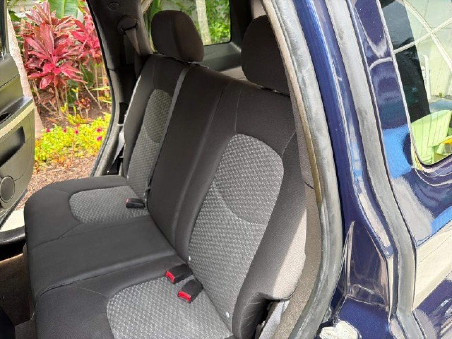2010 Imperial Blue Metallic /Ebony Chevrolet HHR LS LOW MILES 35,304 1 OWNER (3GNBAADB7AS) with an Ecotec 2.2L VVT DOHC 4-Cyl SFI E85 Engine engine, Automatic transmission, located at 4701 North Dixie Hwy, Pompano Beach, FL, 33064, (954) 422-2889, 26.240938, -80.123474 - OUR WEBPAGE FLORIDACARS1.COM HAS OVER 100 PHOTOS AND FREE CARFAX LINK 2010 Chevrolet HHR LS 1 OWNER 4 Door Wagon/Sport Utility 2.2L I4 F DOHC 16V Flex Fuel 32 MPG Front Wheel Drive Features ABS Brakes Air Conditioning AM/FM Stereo Automatic Transmission Auxiliary Audio Input CD Audio Cloth Seats Cru- Photo#85