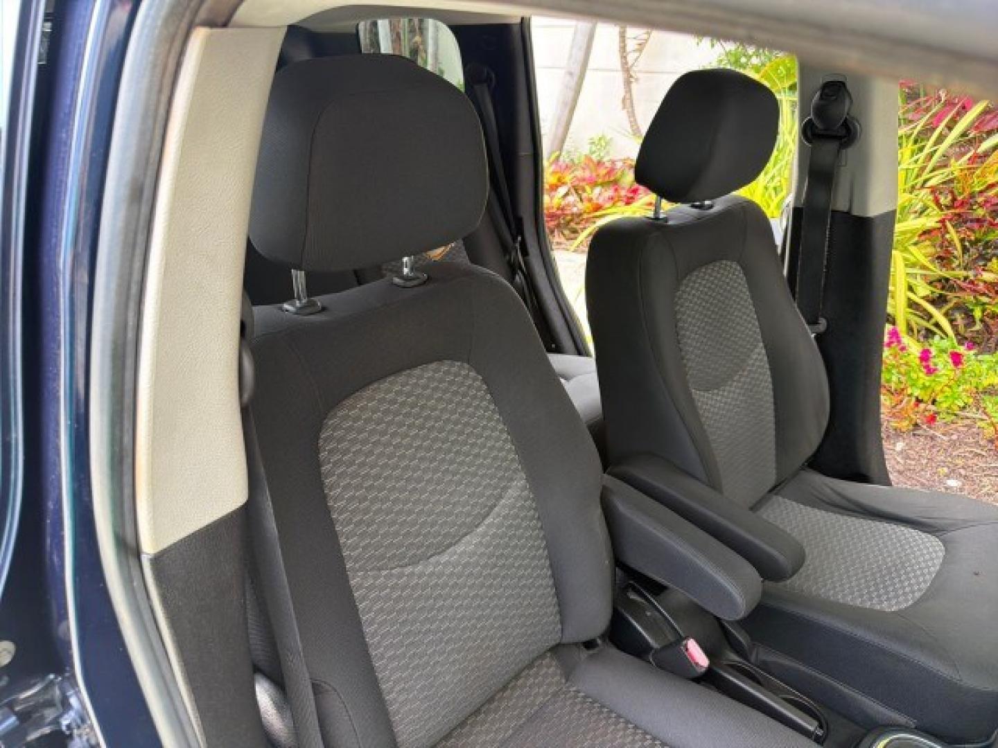 2010 Imperial Blue Metallic /Ebony Chevrolet HHR LS LOW MILES 35,304 1 OWNER (3GNBAADB7AS) with an Ecotec 2.2L VVT DOHC 4-Cyl SFI E85 Engine engine, Automatic transmission, located at 4701 North Dixie Hwy, Pompano Beach, FL, 33064, (954) 422-2889, 26.240938, -80.123474 - OUR WEBPAGE FLORIDACARS1.COM HAS OVER 100 PHOTOS AND FREE CARFAX LINK 2010 Chevrolet HHR LS 1 OWNER 4 Door Wagon/Sport Utility 2.2L I4 F DOHC 16V Flex Fuel 32 MPG Front Wheel Drive Features ABS Brakes Air Conditioning AM/FM Stereo Automatic Transmission Auxiliary Audio Input CD Audio Cloth Seats Cru- Photo#96