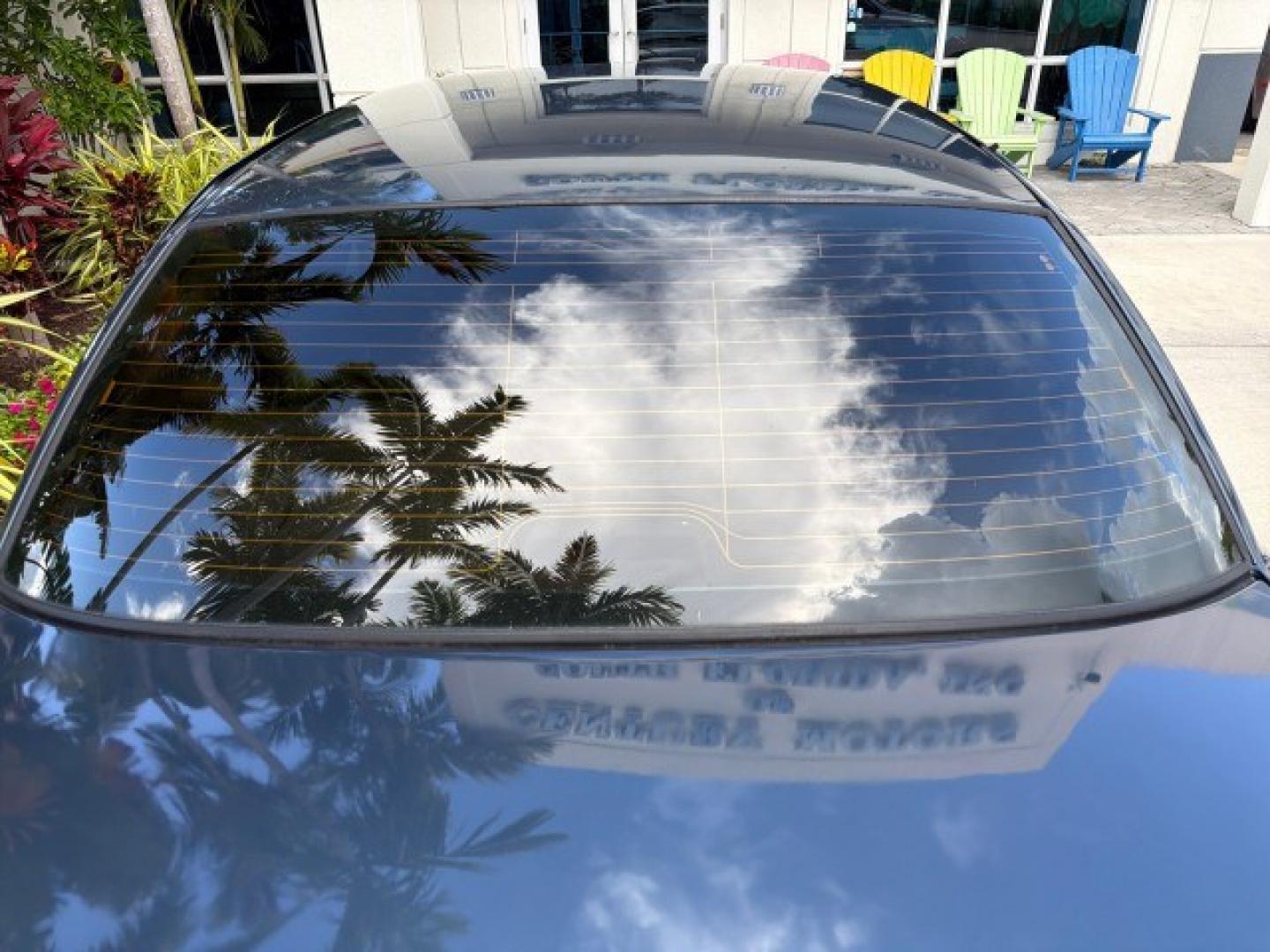 2007 Norsea Blue Pearl Metallic /Light Camel Mercury Grand Marquis LS LOW MILES 52,607 1 OWNER (2MEHM75V17X) with an 4.6L SOHC FFV V8 Engine engine, Automatic transmission, located at 4701 North Dixie Hwy, Pompano Beach, FL, 33064, (954) 422-2889, 26.240938, -80.123474 - OUR WEBPAGE FLORIDACARS1.COM HAS OVER 100 PHOTOS AND FREE CARFAX LINK 2007 Mercury Grand Marquis LS Sedan 4 DR 4.6L V8 F SOHC Flex Fuel 25 MPG Rear Wheel Drive Features ABS Brakes Air Conditioning Alloy Wheels AM/FM Stereo Automatic Transmission CD Audio Cruise Control Flex Fuel Vehicle Leather Seat- Photo#56
