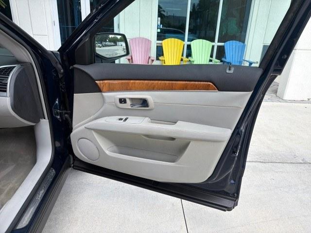 2008 Blue Chip /Cashmere/Cocoa Cadillac SRX SUNROOF LOW MILES 52,938 (1GYEE637380) with an 3.6L VVT V6 SFI Engine engine, Automatic transmission, located at 4701 North Dixie Hwy, Pompano Beach, FL, 33064, (954) 422-2889, 26.240938, -80.123474 - OUR WEBPAGE FLORIDACARS1.COM HAS OVER 100 PHOTOS AND FREE CARFAX LINK 2008 Cadillac SRX V6 4 Door Wagon/Sport Utility 3.6L V6 F Gasoline 24 MPG Rear Wheel Drive Features ABS Brakes Air Conditioning Alloy Wheels AM/FM Stereo Automatic Transmission Auxiliary Audio Input BOSE Sound System CD Audio Crui- Photo#15