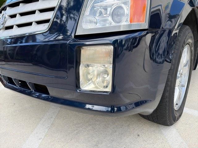 2008 Blue Chip /Cashmere/Cocoa Cadillac SRX SUNROOF LOW MILES 52,938 (1GYEE637380) with an 3.6L VVT V6 SFI Engine engine, Automatic transmission, located at 4701 North Dixie Hwy, Pompano Beach, FL, 33064, (954) 422-2889, 26.240938, -80.123474 - OUR WEBPAGE FLORIDACARS1.COM HAS OVER 100 PHOTOS AND FREE CARFAX LINK 2008 Cadillac SRX V6 4 Door Wagon/Sport Utility 3.6L V6 F Gasoline 24 MPG Rear Wheel Drive Features ABS Brakes Air Conditioning Alloy Wheels AM/FM Stereo Automatic Transmission Auxiliary Audio Input BOSE Sound System CD Audio Crui- Photo#29
