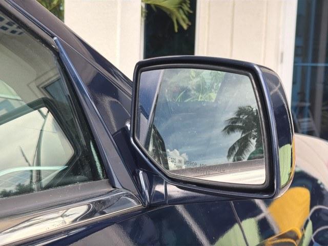 2008 Blue Chip /Cashmere/Cocoa Cadillac SRX SUNROOF LOW MILES 52,938 (1GYEE637380) with an 3.6L VVT V6 SFI Engine engine, Automatic transmission, located at 4701 North Dixie Hwy, Pompano Beach, FL, 33064, (954) 422-2889, 26.240938, -80.123474 - OUR WEBPAGE FLORIDACARS1.COM HAS OVER 100 PHOTOS AND FREE CARFAX LINK 2008 Cadillac SRX V6 4 Door Wagon/Sport Utility 3.6L V6 F Gasoline 24 MPG Rear Wheel Drive Features ABS Brakes Air Conditioning Alloy Wheels AM/FM Stereo Automatic Transmission Auxiliary Audio Input BOSE Sound System CD Audio Crui- Photo#39