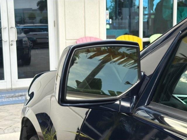 2008 Blue Chip /Cashmere/Cocoa Cadillac SRX SUNROOF LOW MILES 52,938 (1GYEE637380) with an 3.6L VVT V6 SFI Engine engine, Automatic transmission, located at 4701 North Dixie Hwy, Pompano Beach, FL, 33064, (954) 422-2889, 26.240938, -80.123474 - OUR WEBPAGE FLORIDACARS1.COM HAS OVER 100 PHOTOS AND FREE CARFAX LINK 2008 Cadillac SRX V6 4 Door Wagon/Sport Utility 3.6L V6 F Gasoline 24 MPG Rear Wheel Drive Features ABS Brakes Air Conditioning Alloy Wheels AM/FM Stereo Automatic Transmission Auxiliary Audio Input BOSE Sound System CD Audio Crui- Photo#40