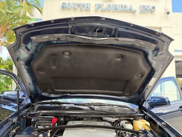 2008 Blue Chip /Cashmere/Cocoa Cadillac SRX SUNROOF LOW MILES 52,938 (1GYEE637380) with an 3.6L VVT V6 SFI Engine engine, Automatic transmission, located at 4701 North Dixie Hwy, Pompano Beach, FL, 33064, (954) 422-2889, 26.240938, -80.123474 - OUR WEBPAGE FLORIDACARS1.COM HAS OVER 100 PHOTOS AND FREE CARFAX LINK 2008 Cadillac SRX V6 4 Door Wagon/Sport Utility 3.6L V6 F Gasoline 24 MPG Rear Wheel Drive Features ABS Brakes Air Conditioning Alloy Wheels AM/FM Stereo Automatic Transmission Auxiliary Audio Input BOSE Sound System CD Audio Crui- Photo#55