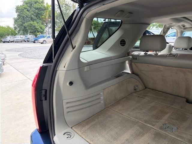 2008 Blue Chip /Cashmere/Cocoa Cadillac SRX SUNROOF LOW MILES 52,938 (1GYEE637380) with an 3.6L VVT V6 SFI Engine engine, Automatic transmission, located at 4701 North Dixie Hwy, Pompano Beach, FL, 33064, (954) 422-2889, 26.240938, -80.123474 - OUR WEBPAGE FLORIDACARS1.COM HAS OVER 100 PHOTOS AND FREE CARFAX LINK 2008 Cadillac SRX V6 4 Door Wagon/Sport Utility 3.6L V6 F Gasoline 24 MPG Rear Wheel Drive Features ABS Brakes Air Conditioning Alloy Wheels AM/FM Stereo Automatic Transmission Auxiliary Audio Input BOSE Sound System CD Audio Crui- Photo#64